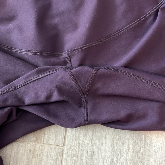 Purple Old Navy Powersoft Maternity 7/8 leggings Large stretchy pregnancy band - Picture 5 of 8